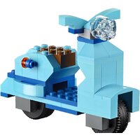 LEGO 10698 Large Creative Brick Box Image #7